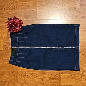 VENUS Denim Zip Pencil Skirt Size 6